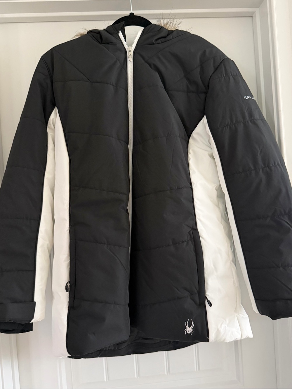 Spyder Wren Faux Fur Hooded Full Zip Jacket Women’s Size Large Black White NEW